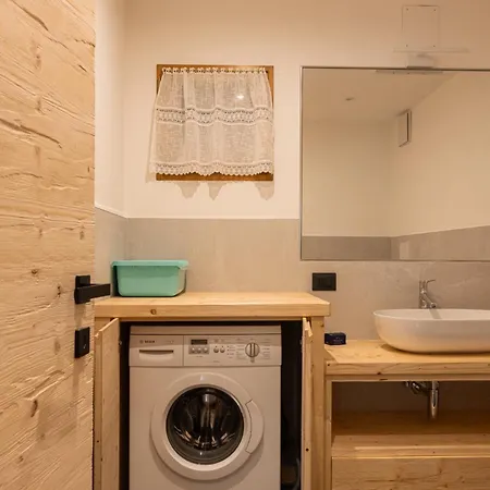 Pelmo Mountain Con Bagno Turco Daire *